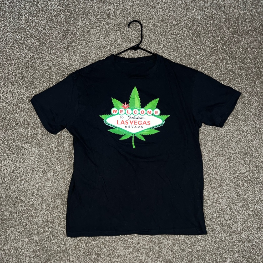 Las Vegas Vintage OG Mary Jane Leaf  Black Red White Green T Shirt